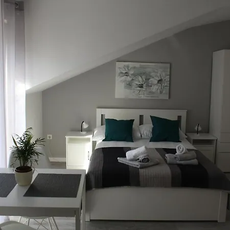 Apartment Petra