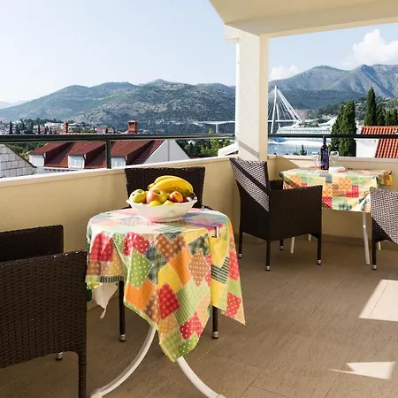 Petra Apartman