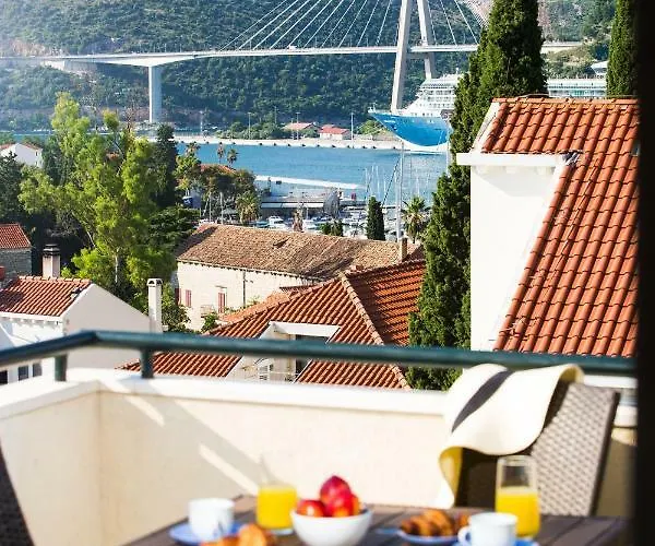 Petra Appartement *